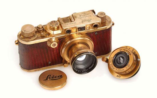 Gold-Plated-Luxus-1931-Leica-Camera-1