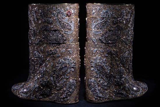 worlds-most-expensive-diamond-boots-3