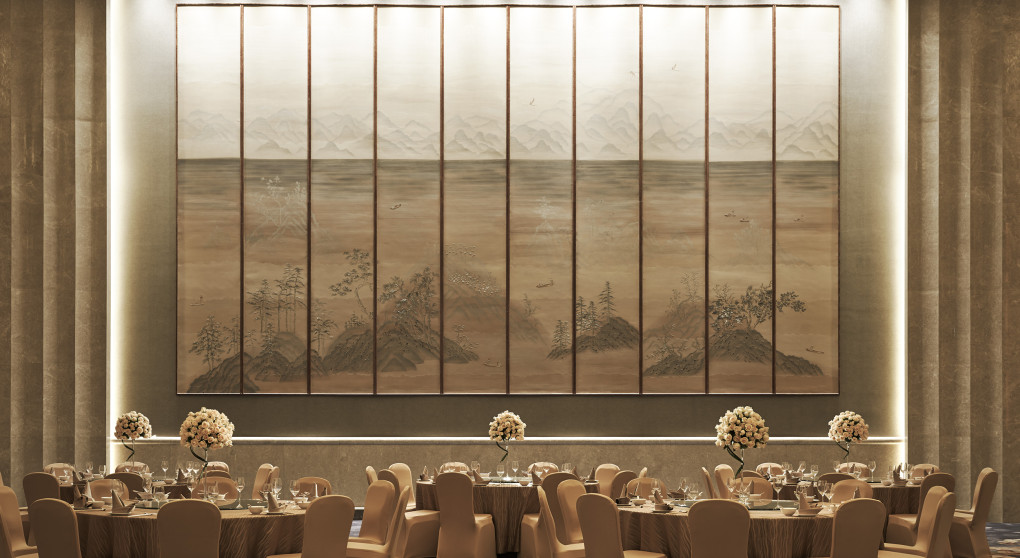Shangri-La-Tianjin-Grand-Ballroom-Wedding-Set-Up