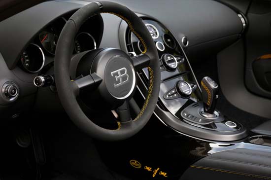 bugatti-veyron-grand-sport-vitesse-1-of-1-03