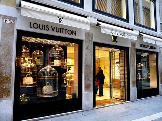 Louis Vuitton window store