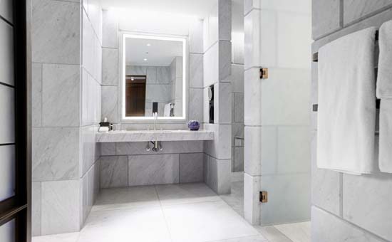 hotel_cafe_royal_dome_penthouse_second_guestroom_bathroom_1