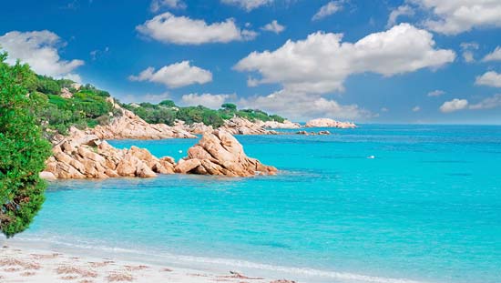 Best-beaches-in-Sardinia-Italy-Spiaggia-Capriccioli