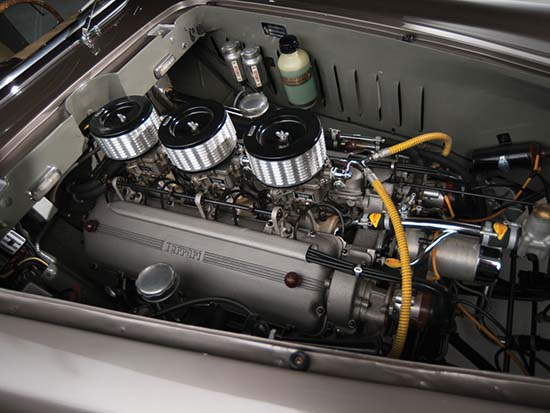 1953-Ferrari-250-Europa-Coupe-Vignale-engine