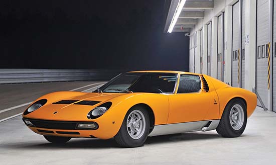 1972-Lamborghini-Miura-P400-SV-front