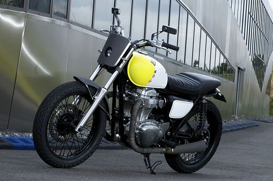 Kawasaki W800 by Philippe Stark x Boxer Design