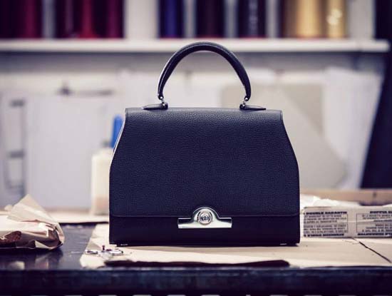 Watch the Making of the Réjane Bag by Moynat