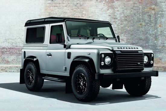 Land Rover Defender Black and Silver Pack