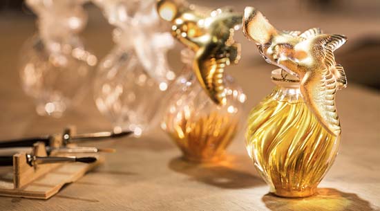 How to Choose a Youthful and Elegant Perfume