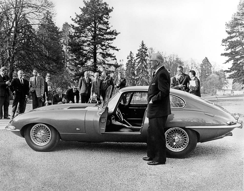 Jaguar Celebrates 60 Years of E-Type With Anniversary Tribute Edition
