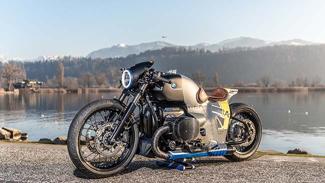 Experience the Thrill of the Sky on the Road with BMW R 18 Iron Annie