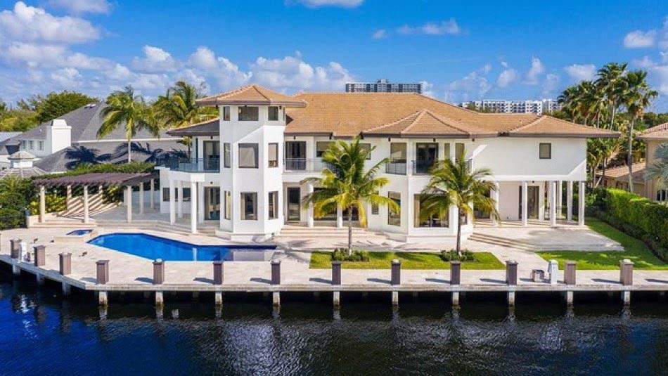 Argentinian Soccer Star Lionel Messi Buys $10.75M Mansion in Florida
