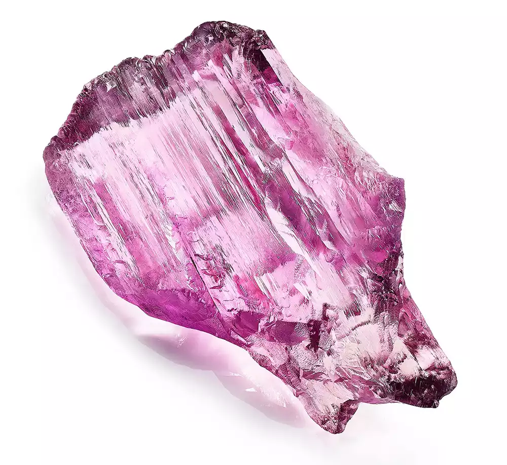 7500-carat kunzite gemstone acquired by Tiffany & Co.