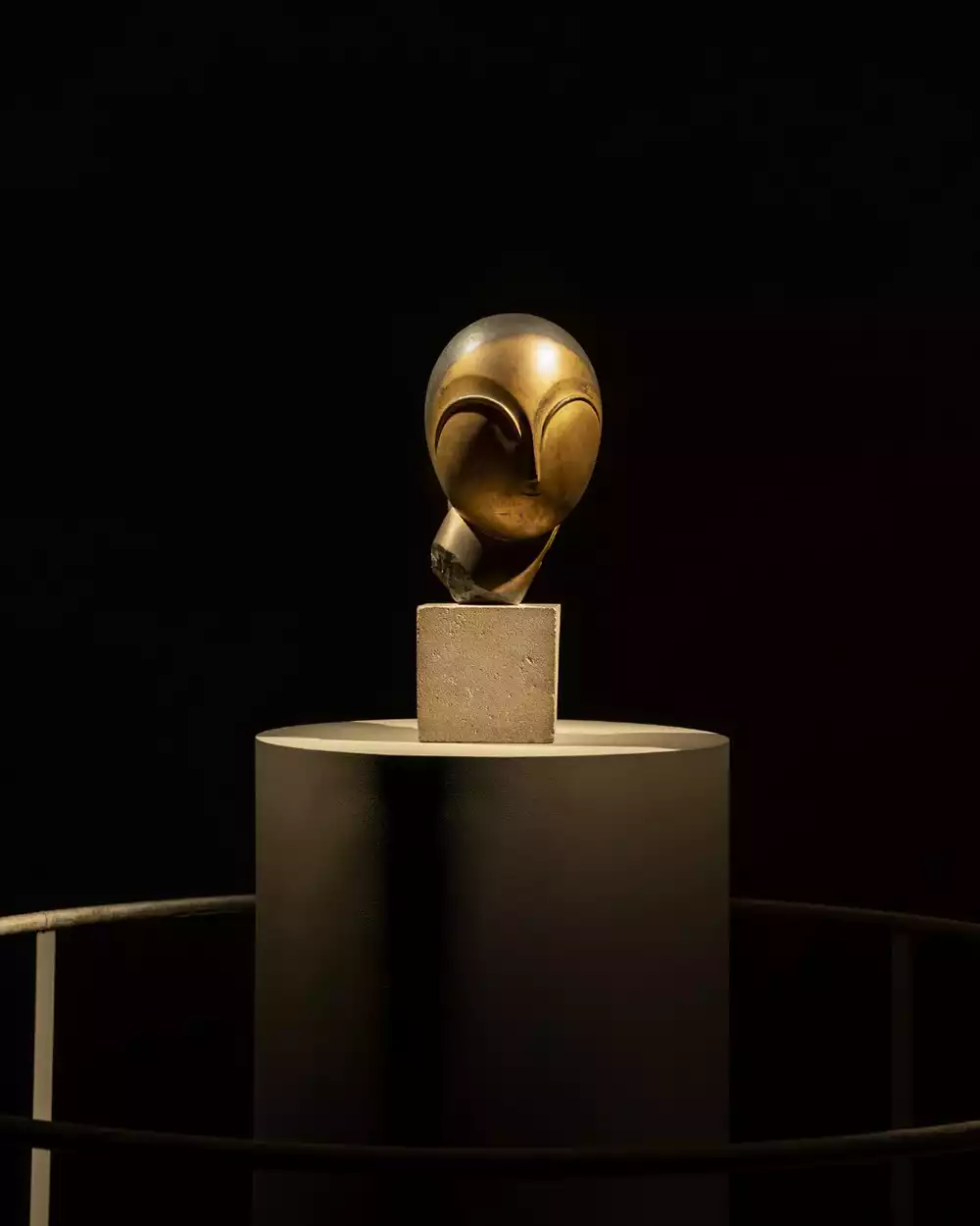 Constantin Brâncuși sculpture Danaïde
